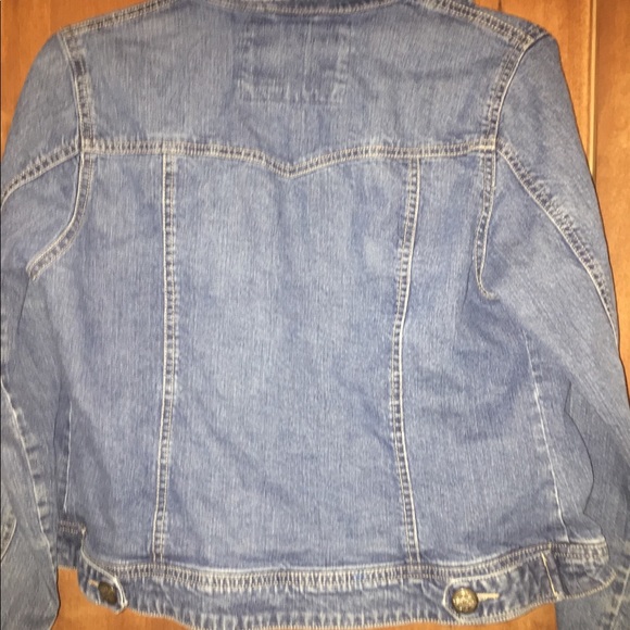 Jean Jacket - Picture 7 of 8